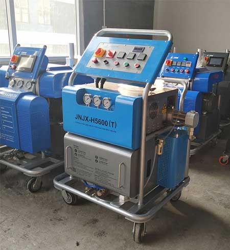 液壓聚脲噴涂機(圖1) 濟南九旭H5600T液壓聚脲噴涂機