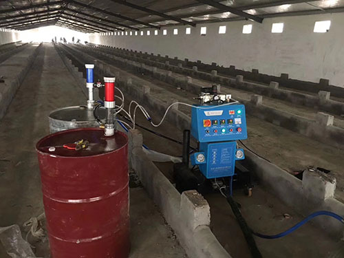 養殖場聚氨酯保溫 專用聚氨酯噴涂機(圖1) 養殖場保溫專用聚氨酯噴涂機