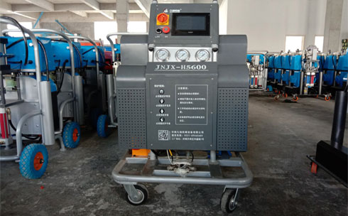 聚氨酯泡沫深冷保溫施工發泡機(圖1) H5600聚氨酯保溫發泡機