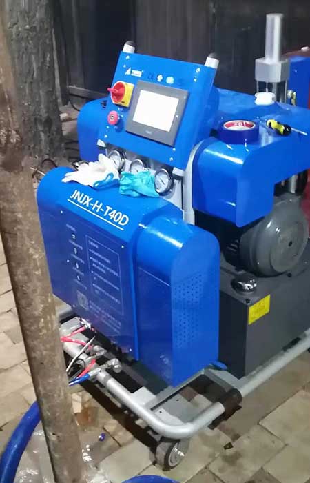硬質聚氨酯瓦殼(圖1) JNJX-H-T40D聚氨酯澆注機